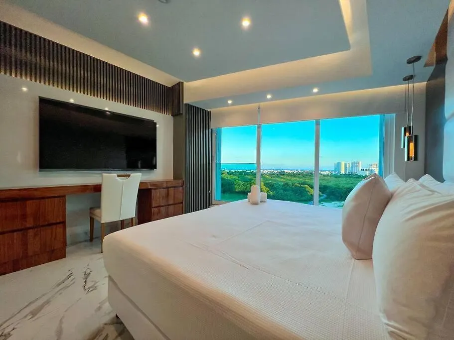 Luxury 3Br Apartment • Cancun 0*,  Mexico